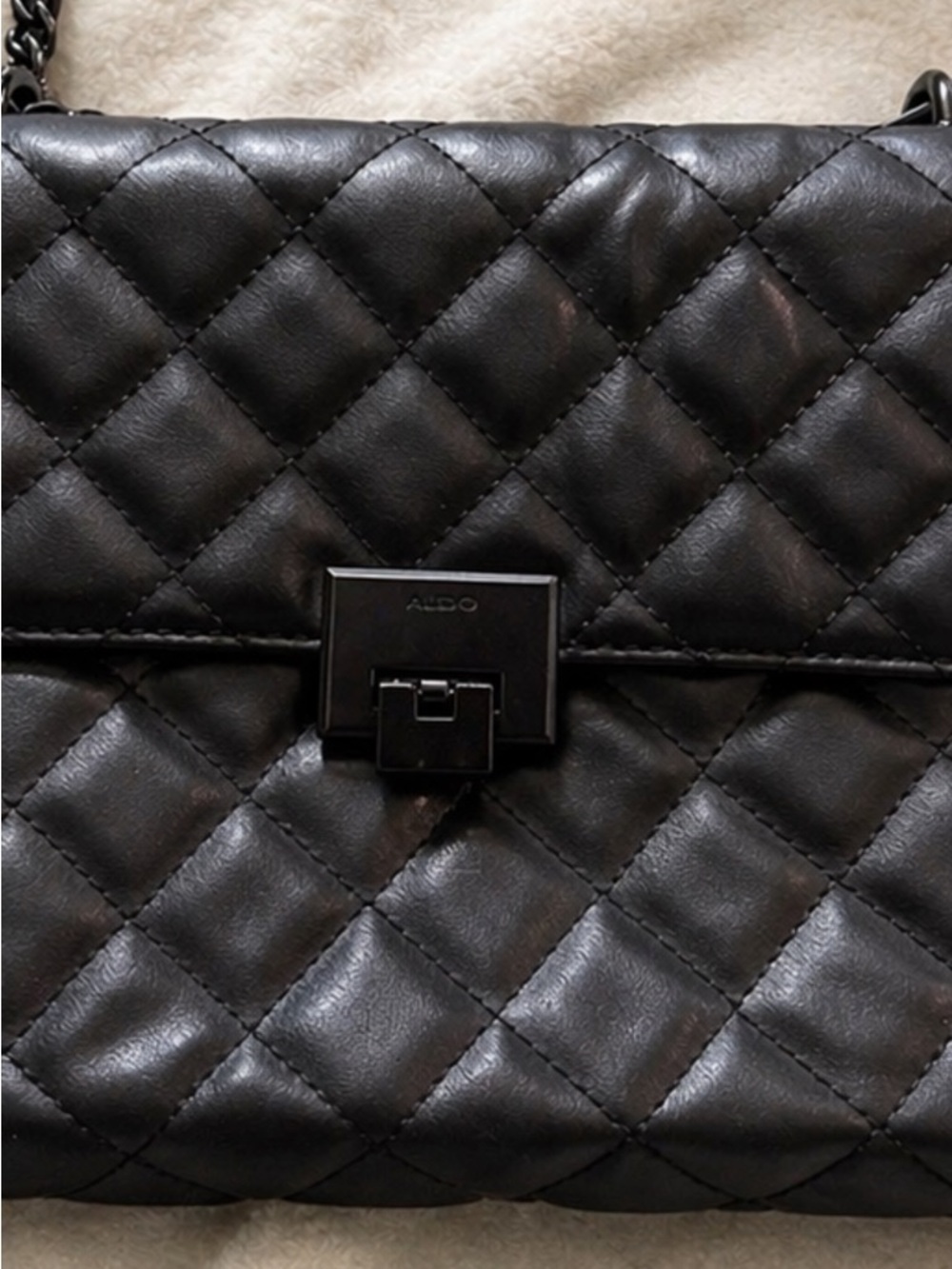 Aldo Quilted Crossbody Bag Black Chain-Strap Turn lock purse - Picture 2 of 5